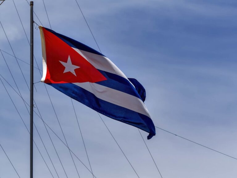 Cuba en la agenda ideológica: Defensa sin atender a la realidad