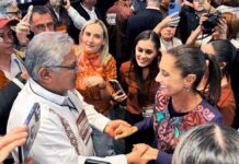 Morena Revive Corporativismo como el PRI: afilia a la mitad del SNTE