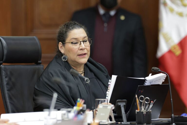 Batres Impone Polémica en Suprema Corte