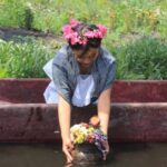 Mujeres sobre acallis en el lago, proyecto beneficiado por el PACMYC, invita a las mujeres chinamperas a participar en sus actividades