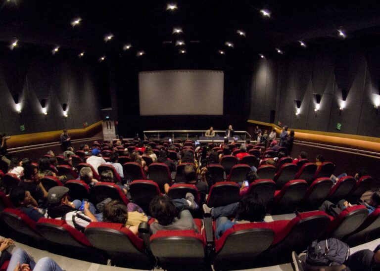 Cine para estudiantes de cualquier institución educativa a sólo 30 pesos en la UNAM