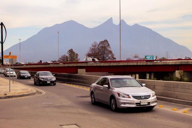 Autos en México: un cierre de año histórico