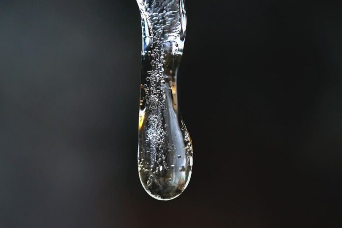 icicles-3004680_1280 (1)