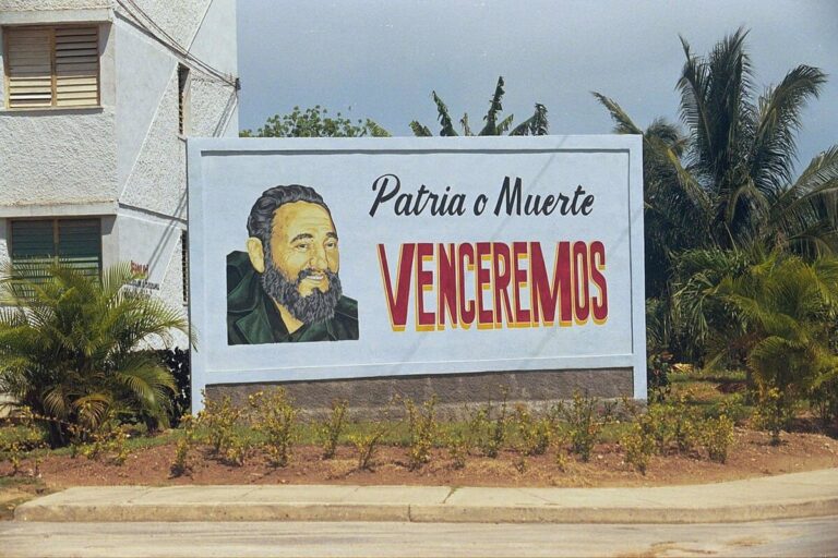 Cuba: no patria o muerte, sino democracia mínima