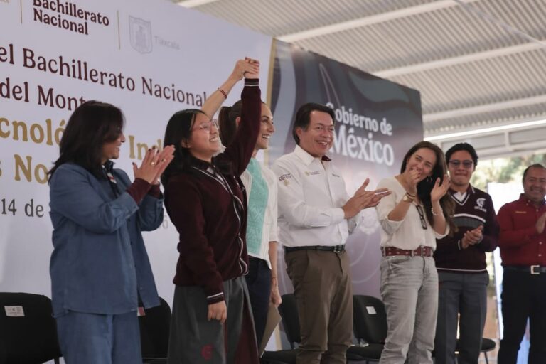 Crisis en reforma educativa de AMLO: más Elba y menos Marx