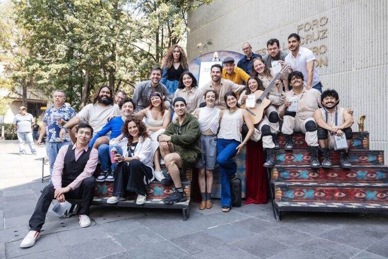 Con 125 funciones y casi 26 mil espectadores, concluye temporada El gran teatro del mundo del Carro de Comedias de la UNAM