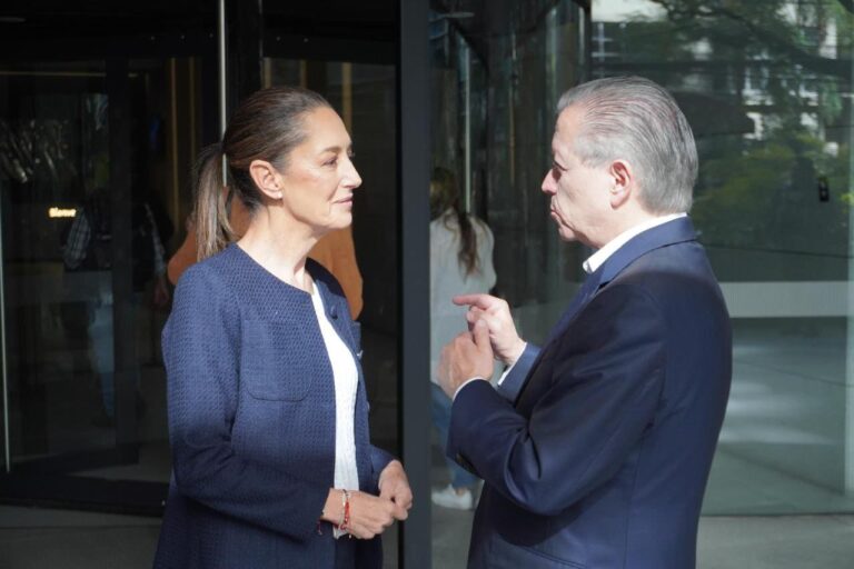 Zaldívar dinamita puentes con aliados de Morena