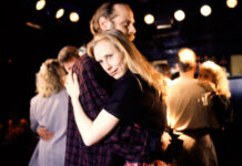 Precisión, sensibilidad, humor y compromiso social: El cine de Aki Kaurismäki se exhibe en la Cineteca Nacional