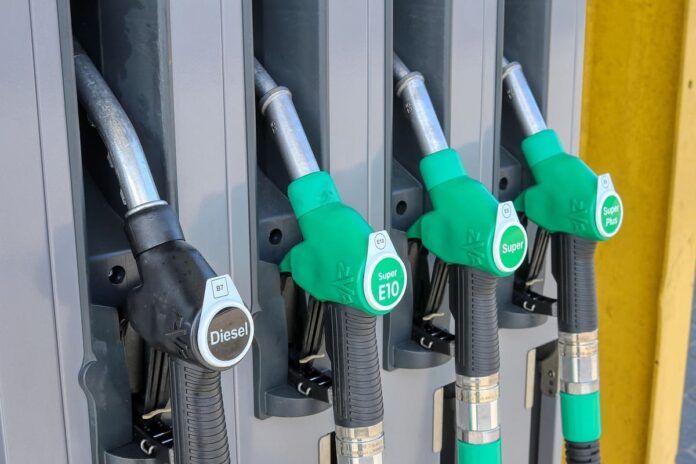 planet_fox-gas-station-4978824_1280 (1)