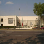 SAT Revoca Registro a Más de Cien Donatarias