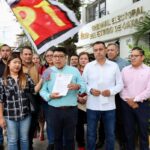 PT Enfrenta Represalias por Oponerse al Plan B