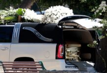 Videoblog: El insultante funeral de El Mencho