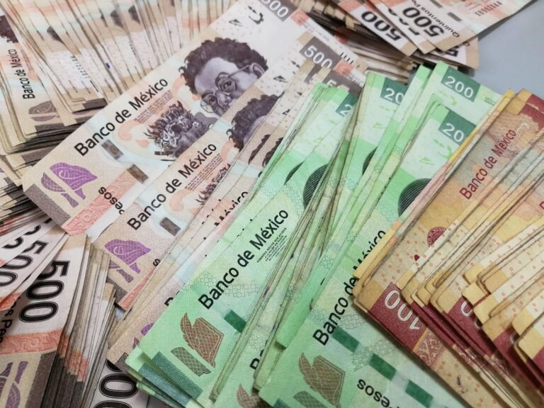 Pese a ingresos favorables en enero, adeudos y nómina limitan la inversión