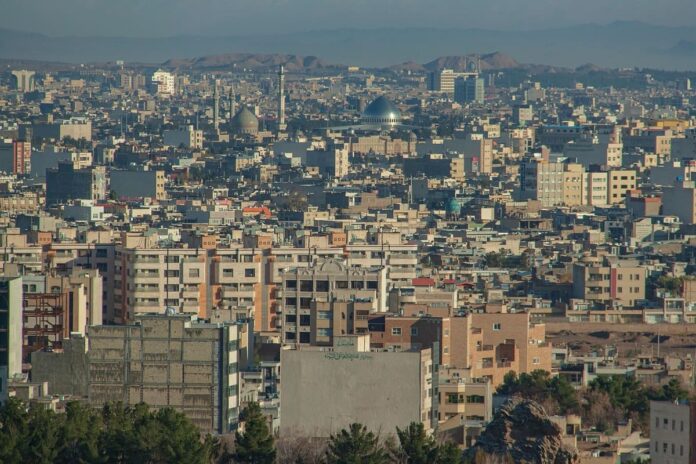 mostafa_meraji-iran-6787181_1280 (1)