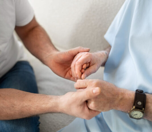 Quinientas mil personas viven con Parkinson en México, para 2040 la cifra se duplicará: es crucial un abordaje integral