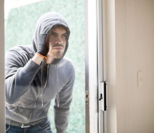 Robo a casa habitación cae 20% en febrero