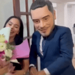 Harfuchmanía Desata Críticas por Comercialización de Imagen