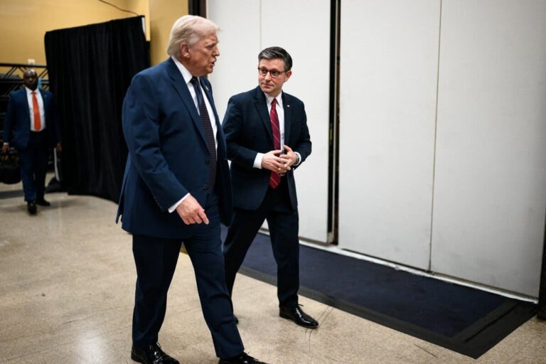 Trump, derrotado por Irán; no sabe salir de la ratonera