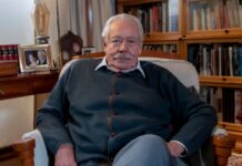 TV UNAM estrena especial del programa Léemelo con Gonzalo Celorio, en el marco de la entrega del Premio Cervantes 2025