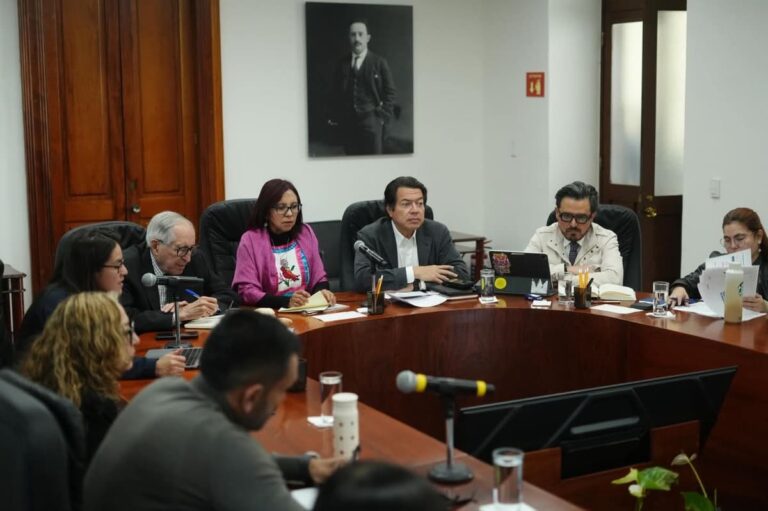 Descoordinación en el Gabinete Educativo