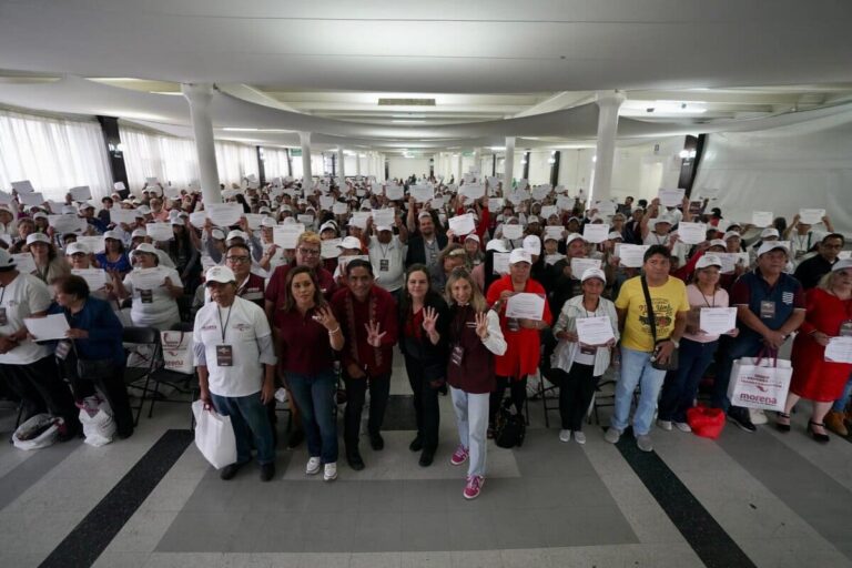 Morena Lidera Rechazo Ciudadano en Encuestas