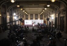 Soberanía en Cuestión: Celebración y Acusaciones
