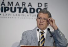 Antiinjerencismo electoral de Monreal está en modo Maduro