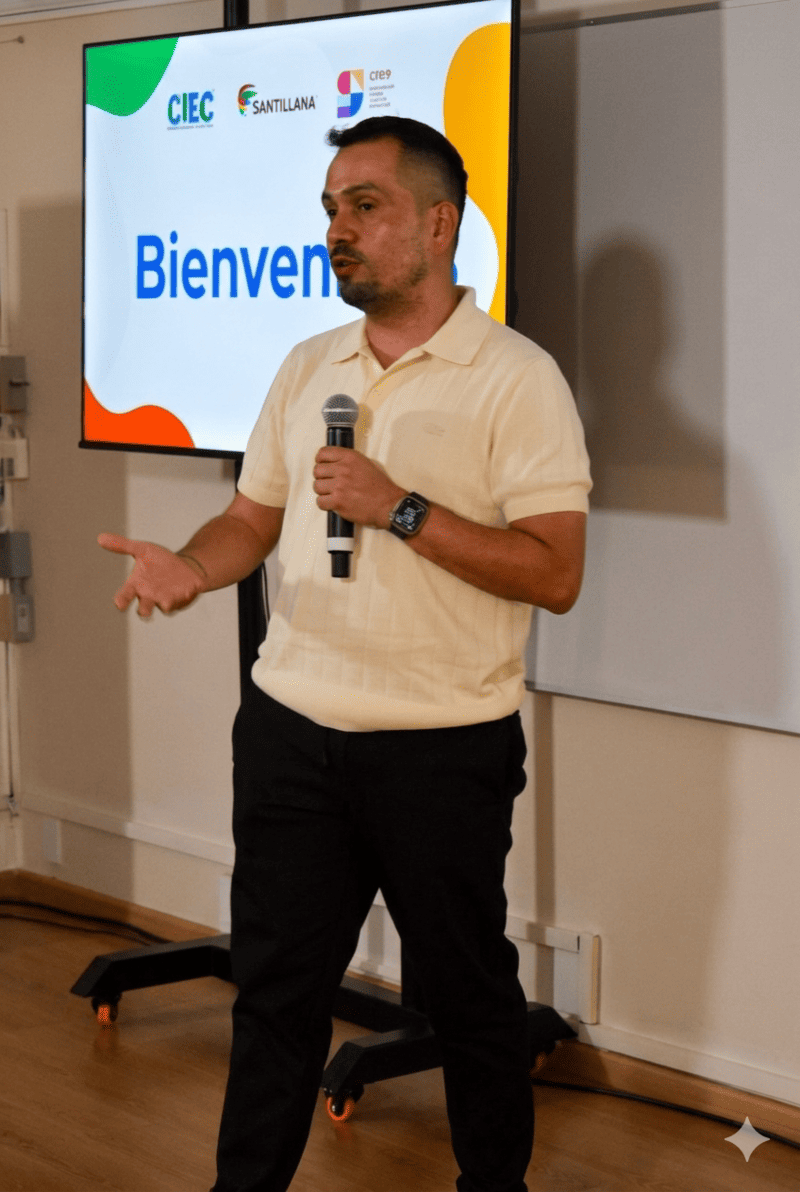 Óscar Pérez Sayago presidente CIEC