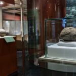 Por primera vez, exhiben pelota de hule con más de 3,600 años de antigüedad, proveniente de Veracruz