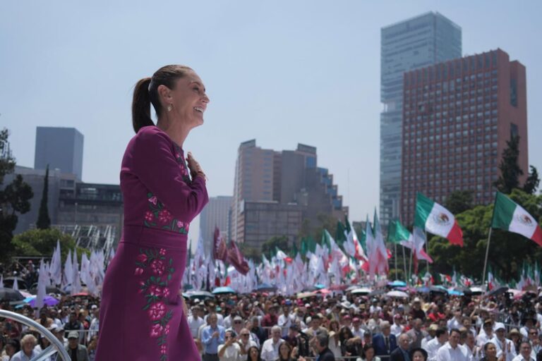 Con EU, narco; no invasión; Tratados son Ley suprema
