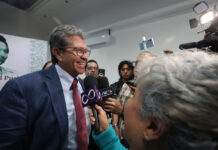 Monreal y la defensa de papel de México