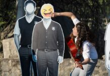 Teatro UNAM presenta Mi hermano no murió como un niño héroe
