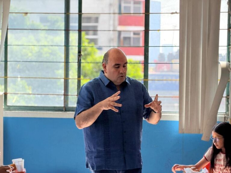 Repinta de lila a amarrillo, un quebranto al erario público que el PAN condena; panista amaga con denuncia penal y administrativa vs funcionarios del GCDMX
