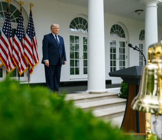 Estrategia de Trump con México, igual: con Claudia, no con AMLO.