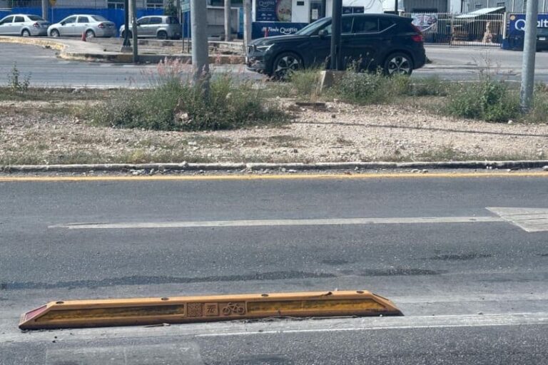Aparecen bolardos de CDMX en Yucatán, Döring exige cuentas a Héctor Ulises García por “contrabando” de mobiliario urbano capitalino