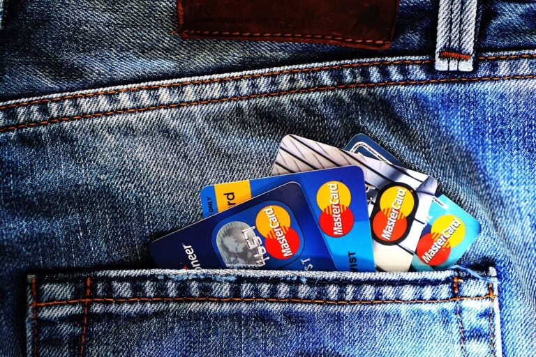 Tarjetas de crédito en México: un boom histórico sin freno