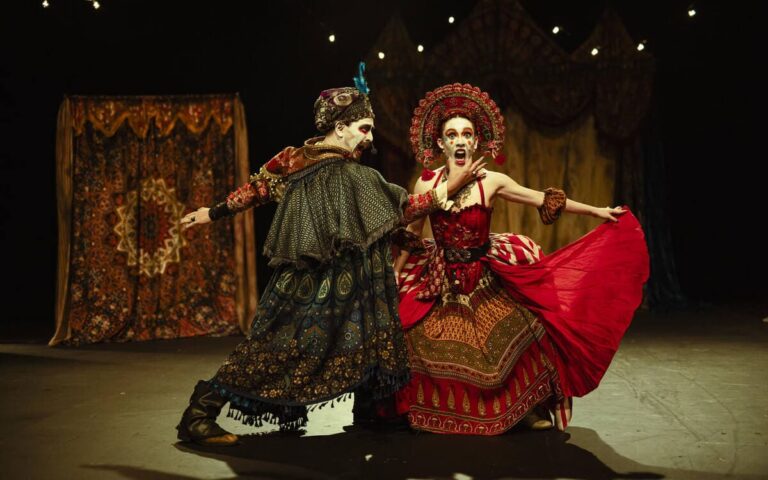 Jengibre Teatro lleva Duelo de brujos al Festival Internacional de Teatro de Manizales