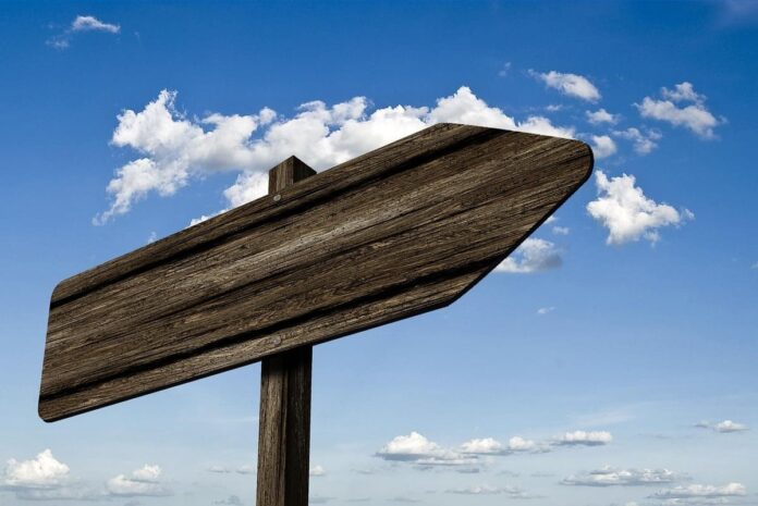 geralt-signpost-235079_1280 (1)